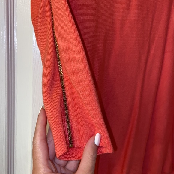 Express sweater - Picture 8 of 9